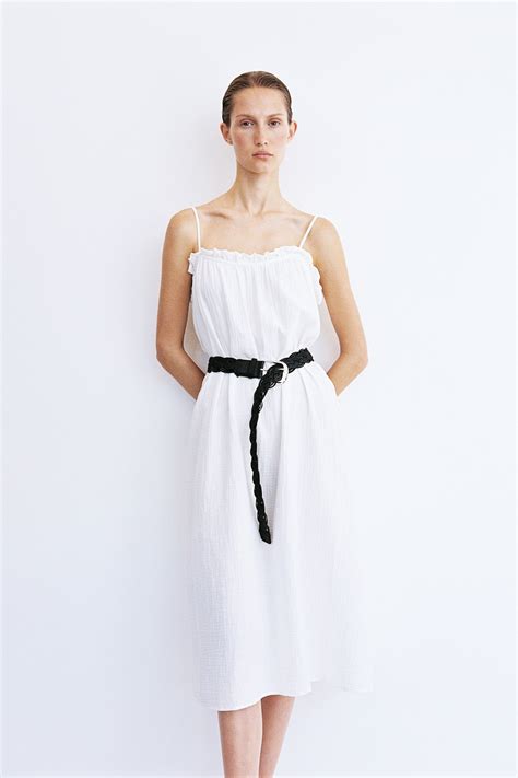gucci white ruffle trimmed cotton gown